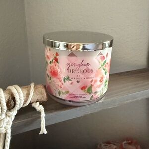 Bath & Body Works Gingham Gorgeous 3 wick Candle new